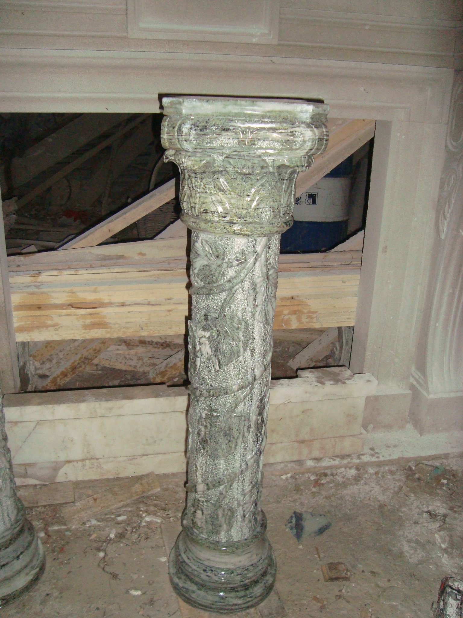 European style Roman columns, carved columns, villa interior and exterior decoration, stone carved large columns - Image 3
