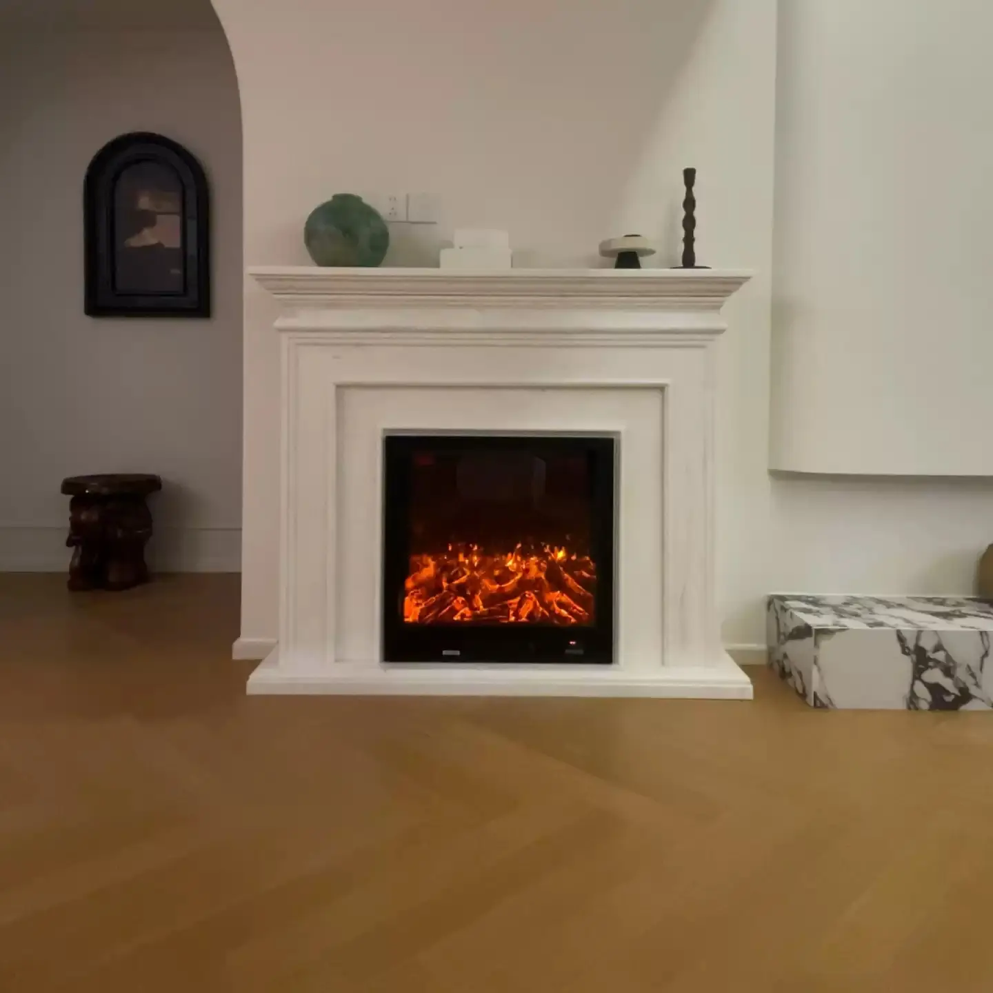 French-style marble mantelpiece, modern and simple, natural white marble stone decorative stone carving custom cabinet - Image 2