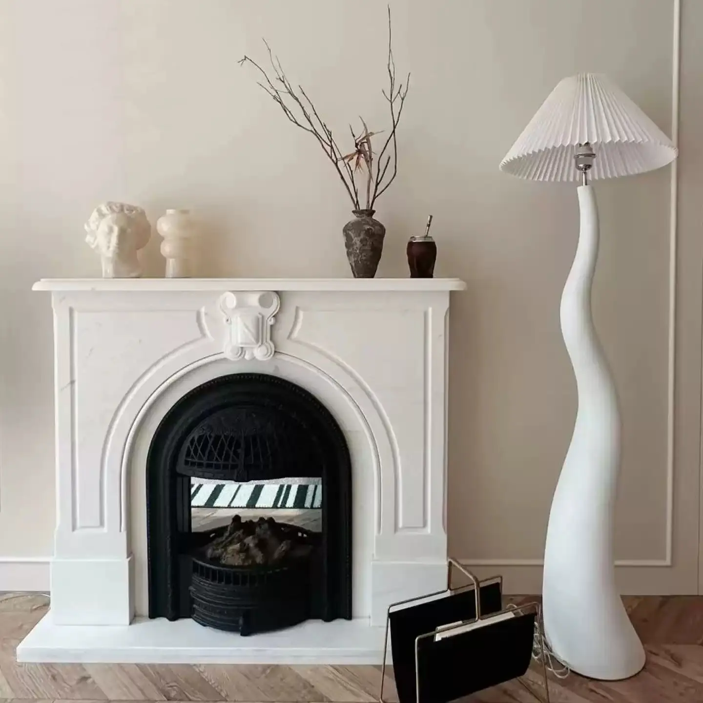 Natural marble fireplace mantel, French retro, simple and modern, light luxury, white marble living room stone fireplace decorative cabinet - Image 3