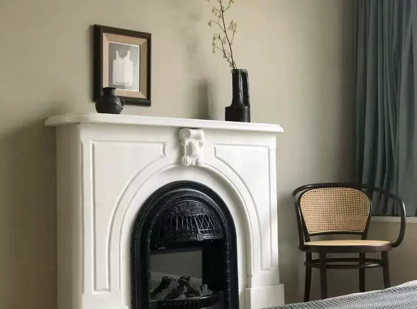 Natural marble fireplace mantel, French retro, simple and modern, light luxury, white marble living room stone fireplace decorative cabinet - Image 5